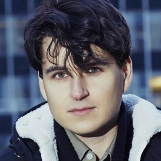 Ezra Koenig