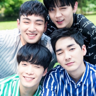 NU'EST W